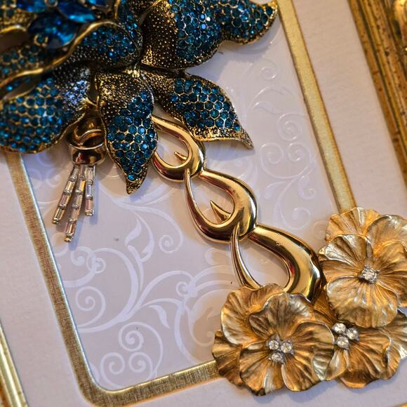 Hand Crafted Framed Jewelry Art 7.5"W x 9.5"H - Picture 3 of 5